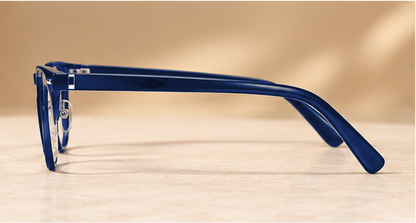 Veyro Noir™ — Classic Black Frames